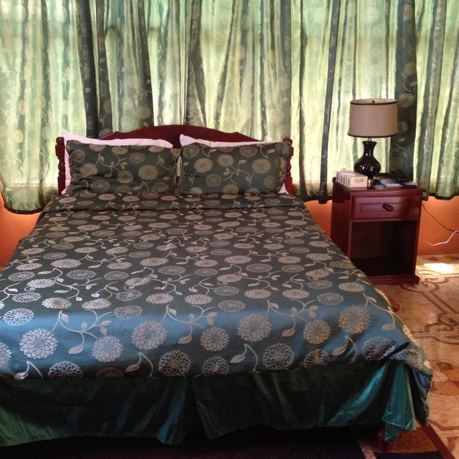 North Bay Inn Sauteurs Luaran gambar