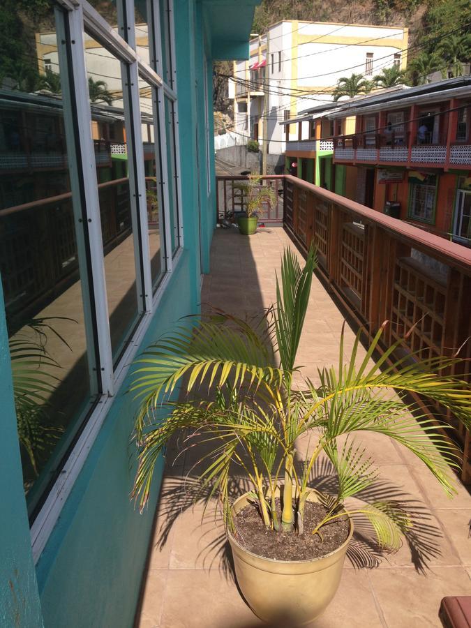 North Bay Inn Sauteurs Luaran gambar
